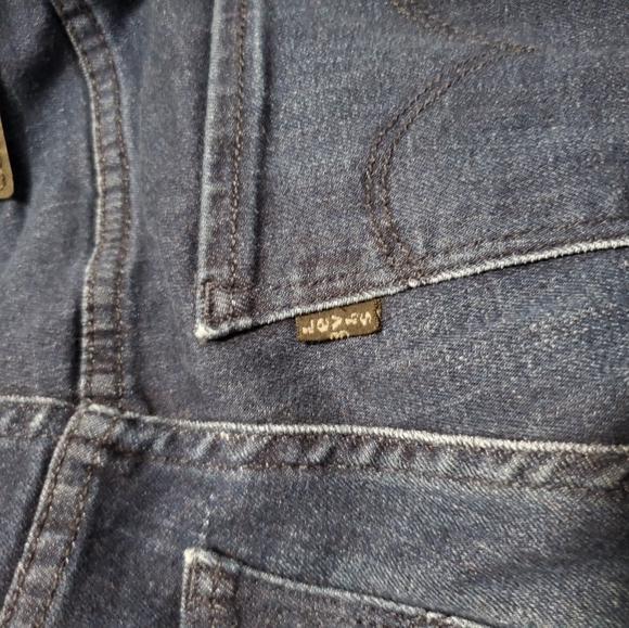 Levi jeans - Picture 2 of 2